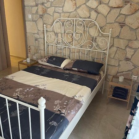 Stone Apartment 2 Tesalonika Bagian luar foto